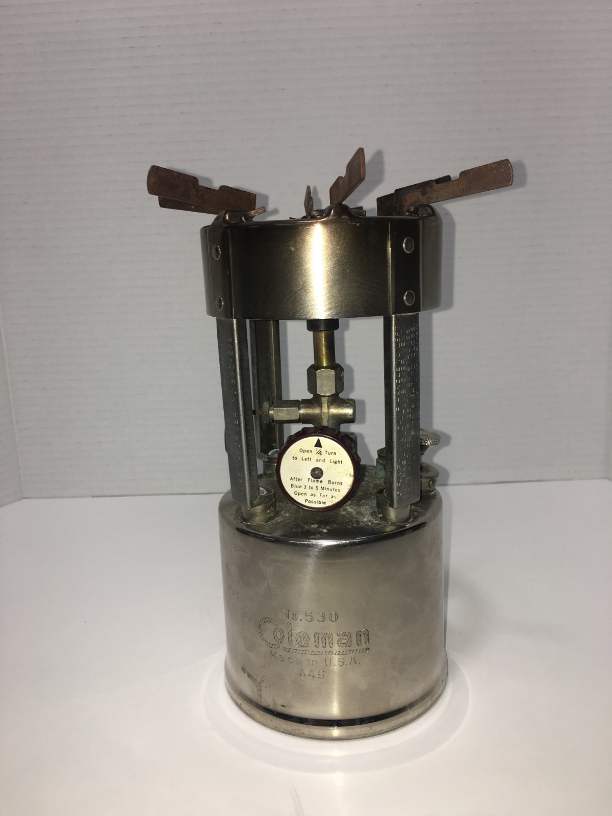 1946 US Coleman #530 A46 GI Pocket Stove w/Case Funnel and Tool USA