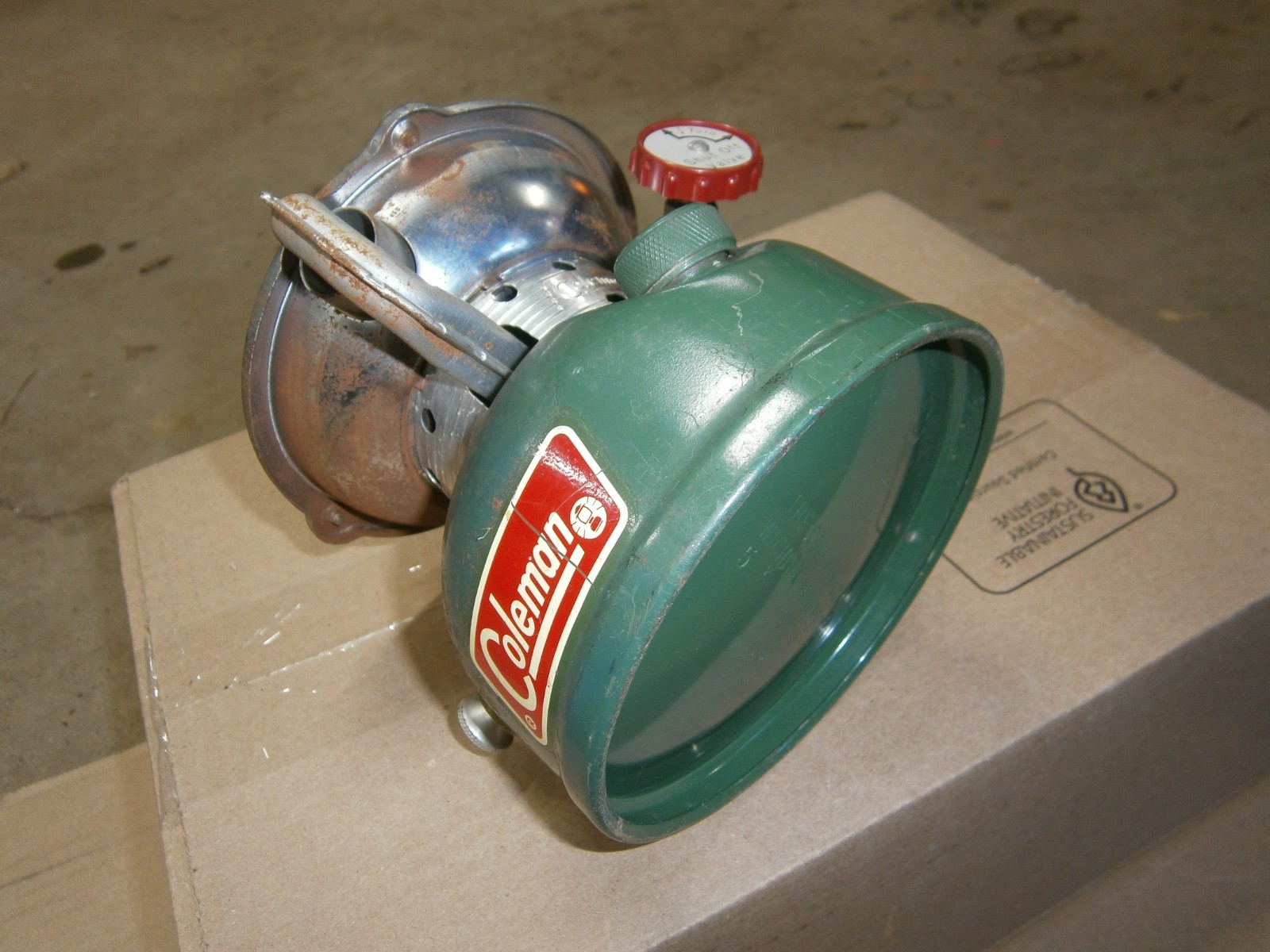 COLEMAN CAMP STOVE CAMPING STOVE 502 BURNER COOKER