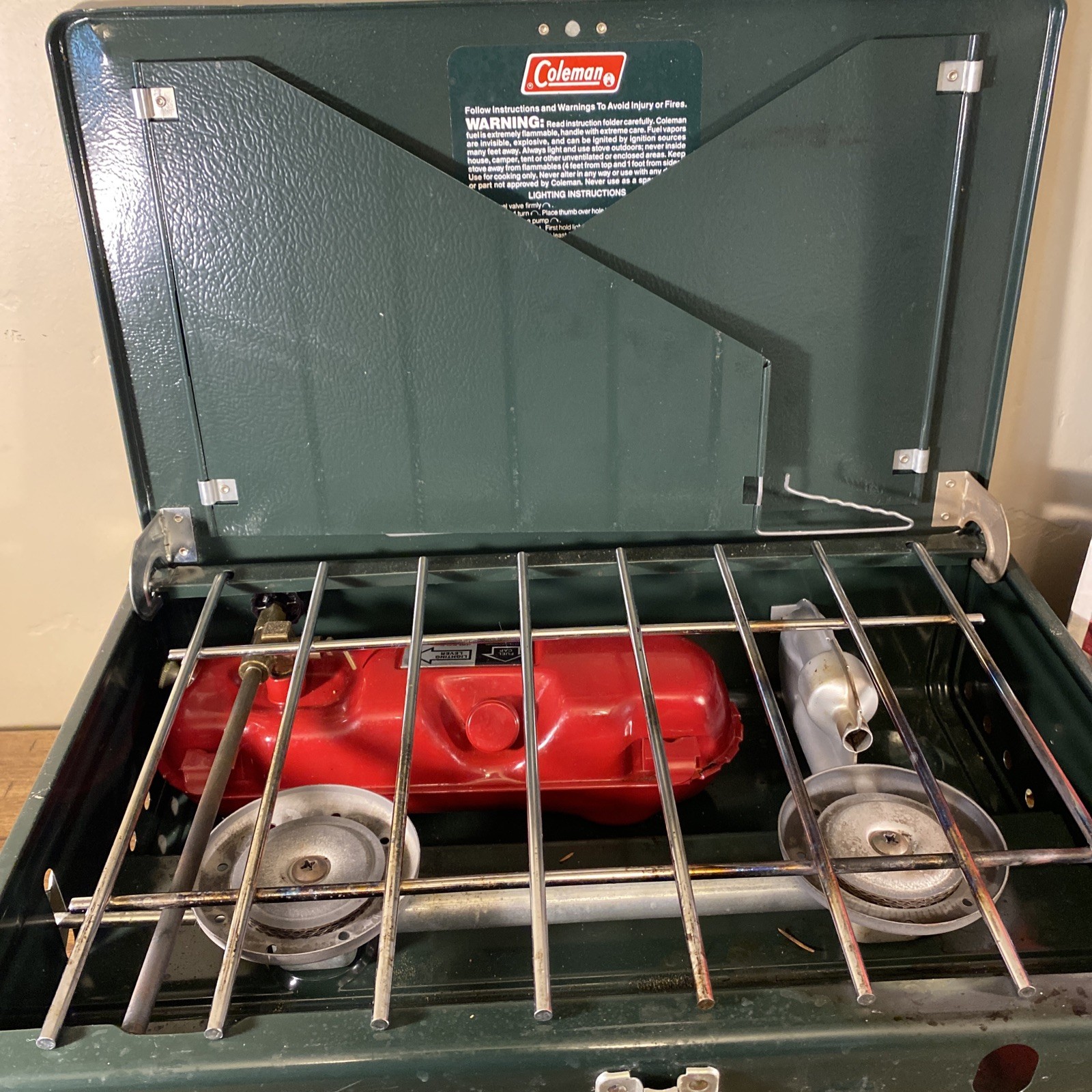 Coleman 425 Dual Fuel Camp Stove 2 Burner Camping Hunting Green Vintage