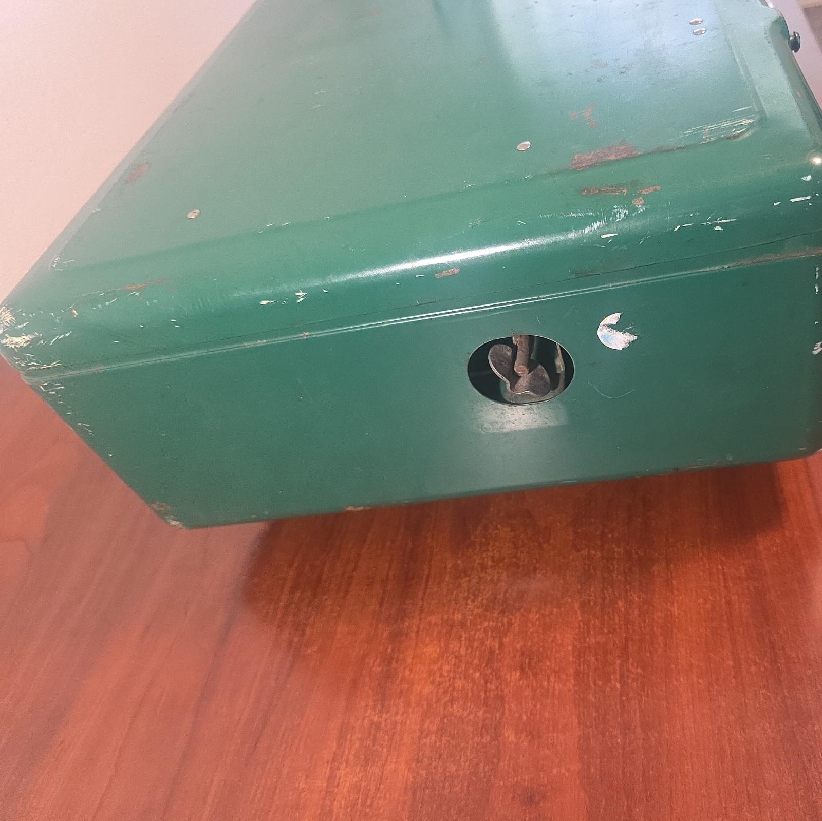 Vintage Coleman 426D 3-Burner Liquid Fuel Camp Stove Suitcase Style Green 70s