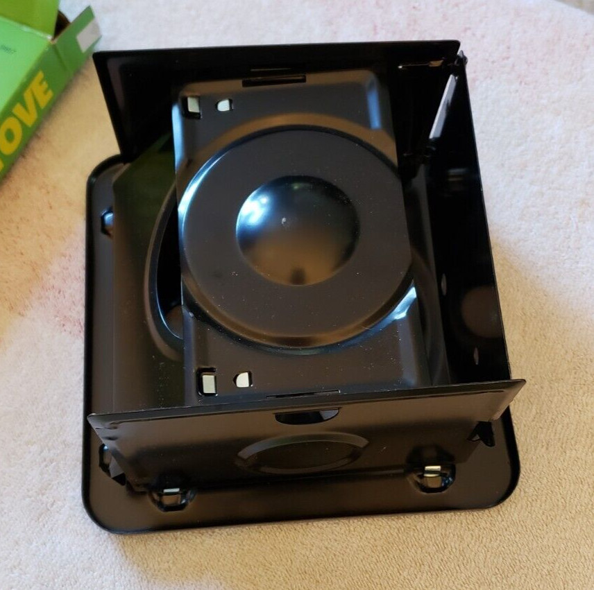 Coghlan’s Folding Stove 1-Burner Canned Fuel Camp 9957 – Black BRAND-NEW w box