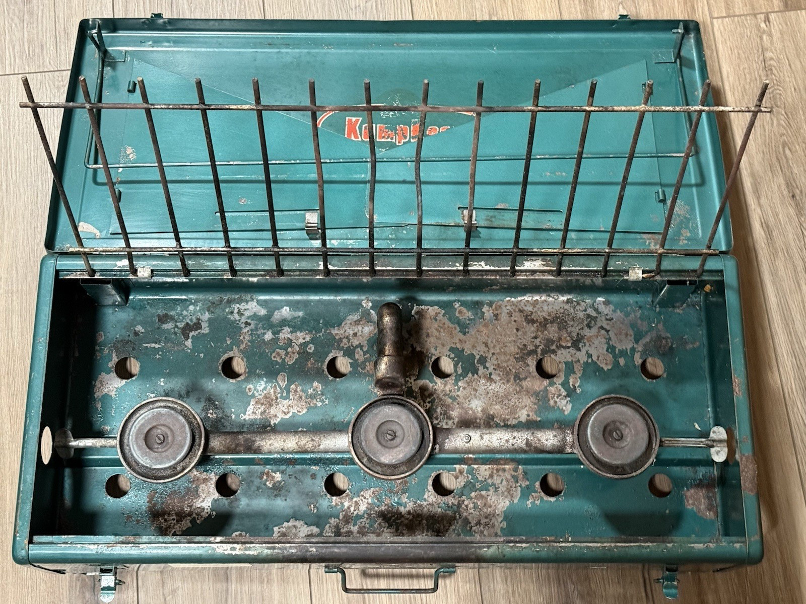 Vintage KampKook Three 3 Burner Teal Gas Camp Stove w/ Original Box (No Tank)