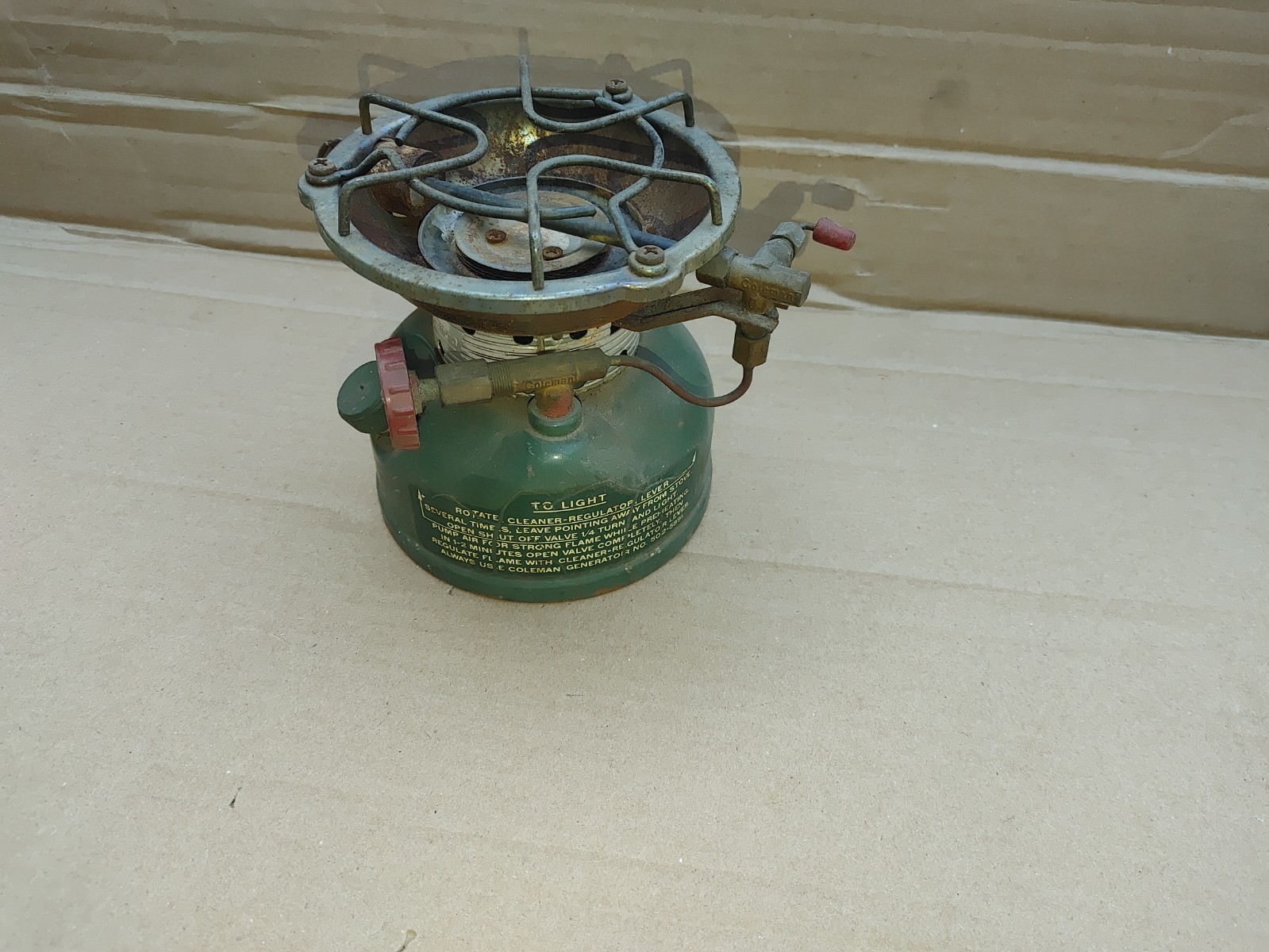 1970 COLEMAN 502 SPORTSTER SINGLE BURNER CAMPING STOVE