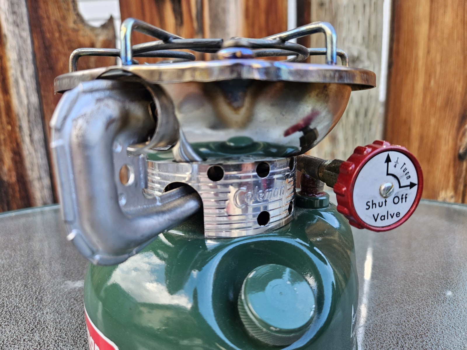 1974 COLEMAN 502 Single Burner Camp Stove With Aluminum Cook Kit Case Heat Drum