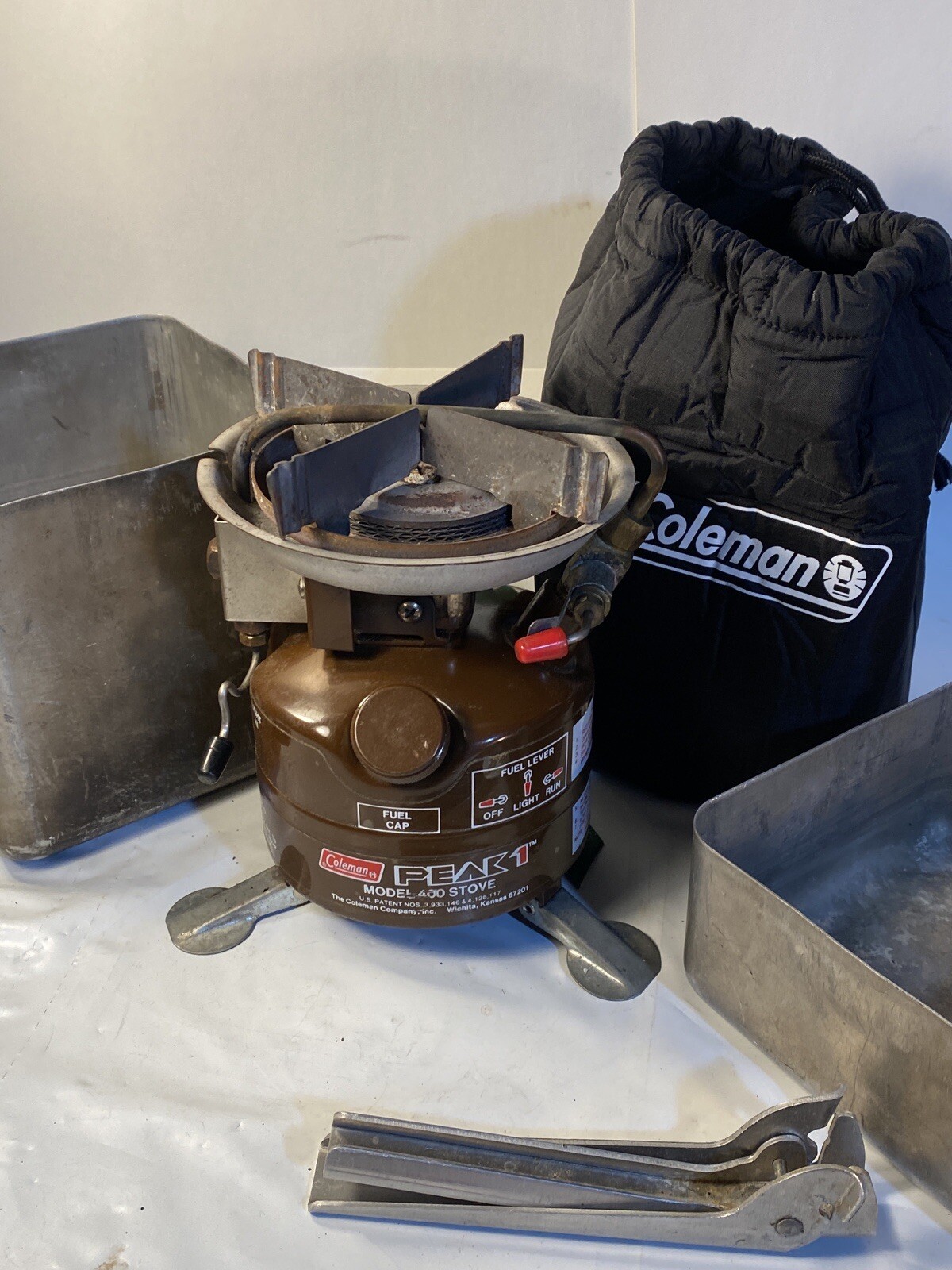Coleman Peak1 M400 Camp Stove W/ Carry Bag Hot Handle & Kit Wrench & Strap
