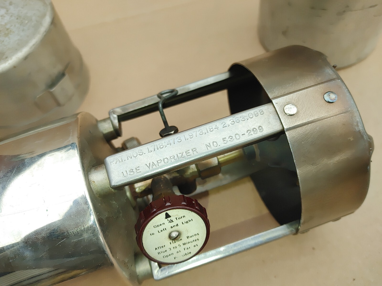Military Coleman No530 Single Burner Gas Camp Pocket Cooking Stove B 47 Nice Con