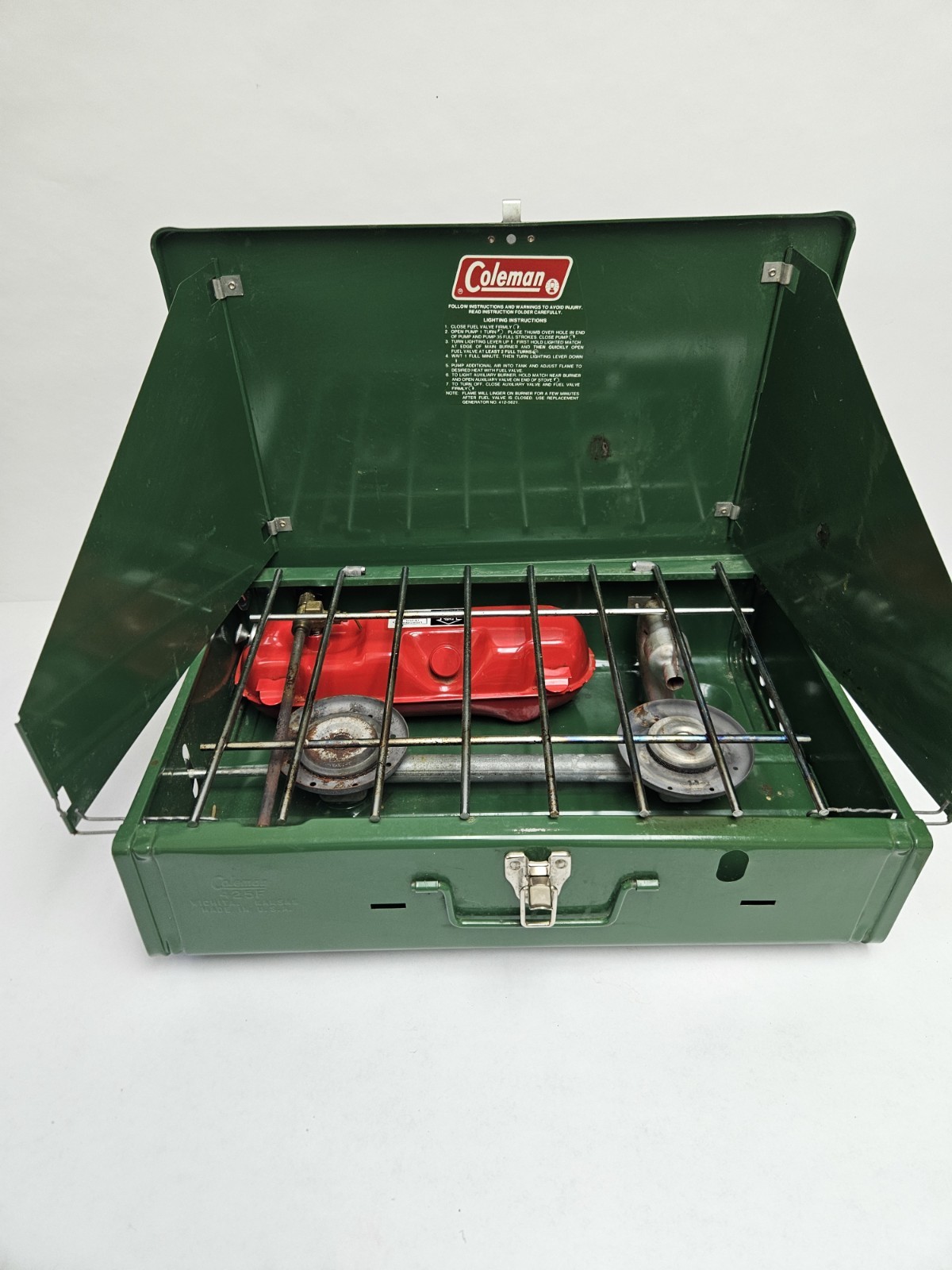 Nice Vtg 1984 Coleman #425F499 2-Burner Camp Stove Used