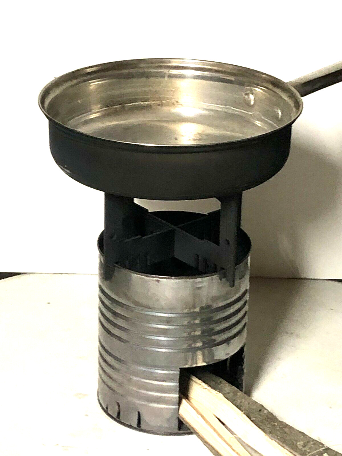 Blackout Multi-fuel folding survival stove (9-inch)