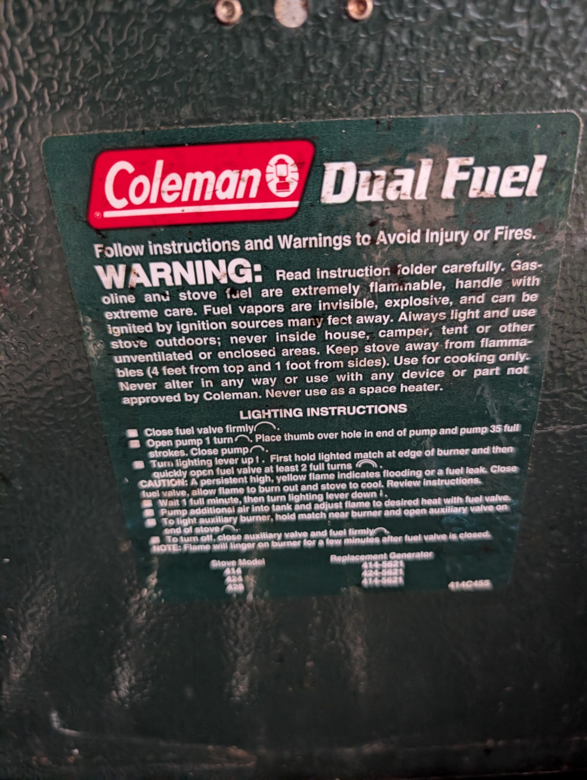Coleman Dual Fuel Campstove 424 2-Burner Portable Camping Stove W/Carry Case