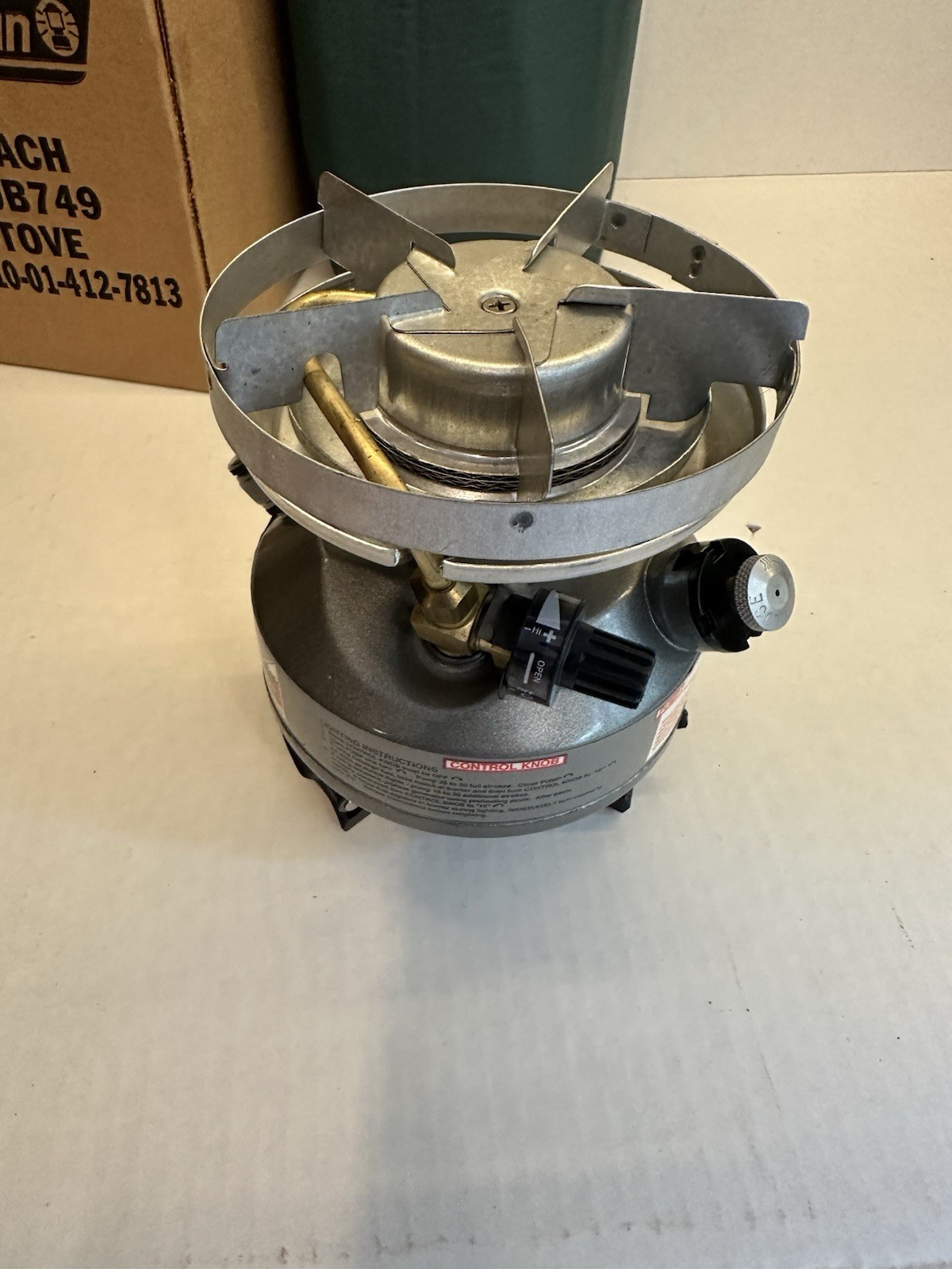 Coleman Peak 1 550B Multi Fuel Backpack Stove