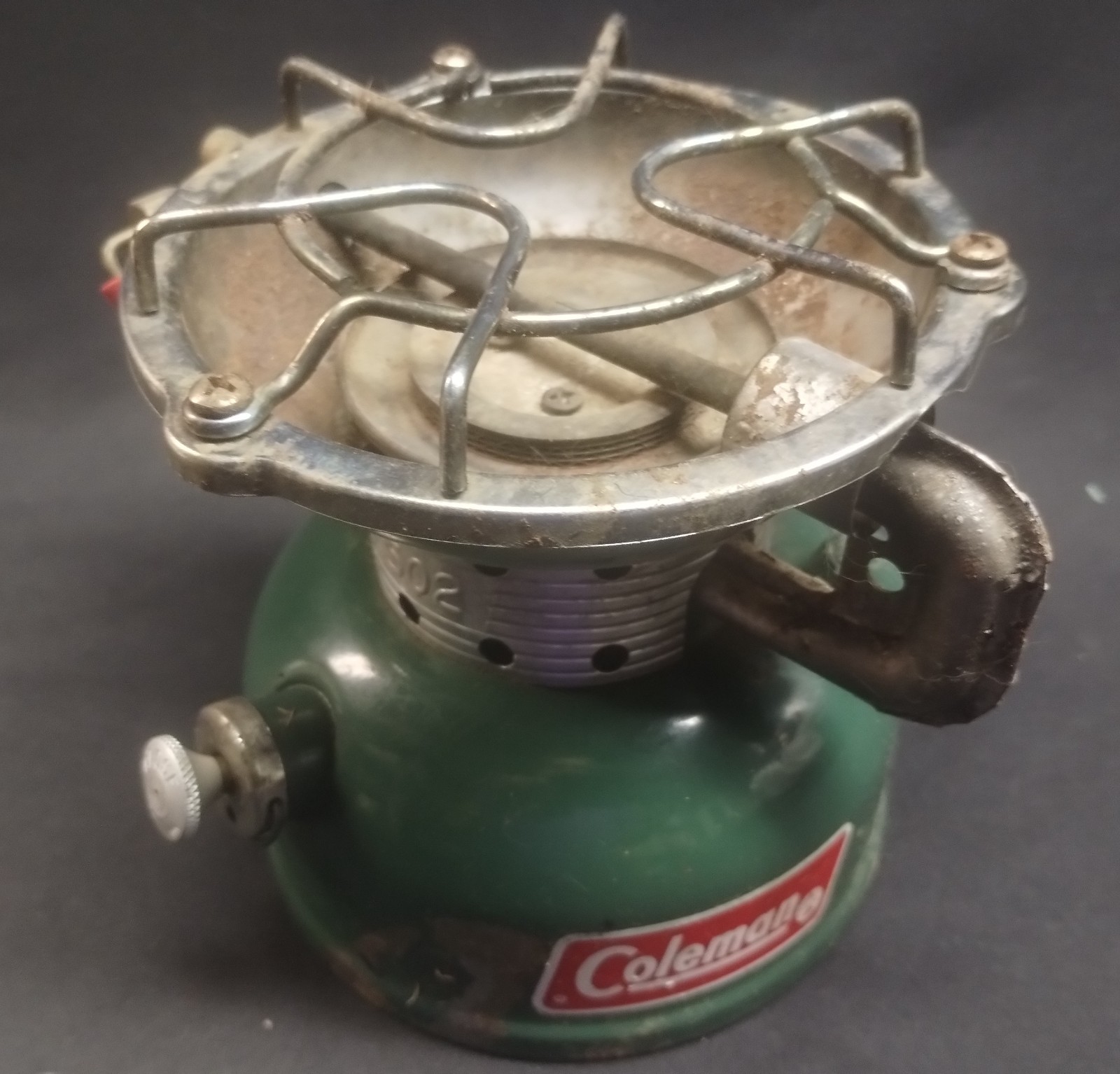April 1974 COLEMAN No. 502 Single Burner Camp Stove