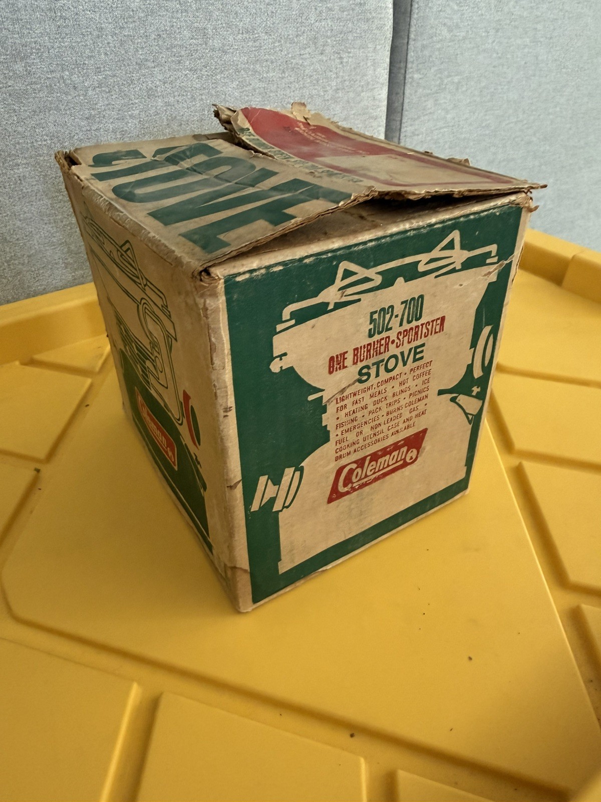 Vintage 1969 Coleman Sportster Single Burner Camp Stove 502-700 Box