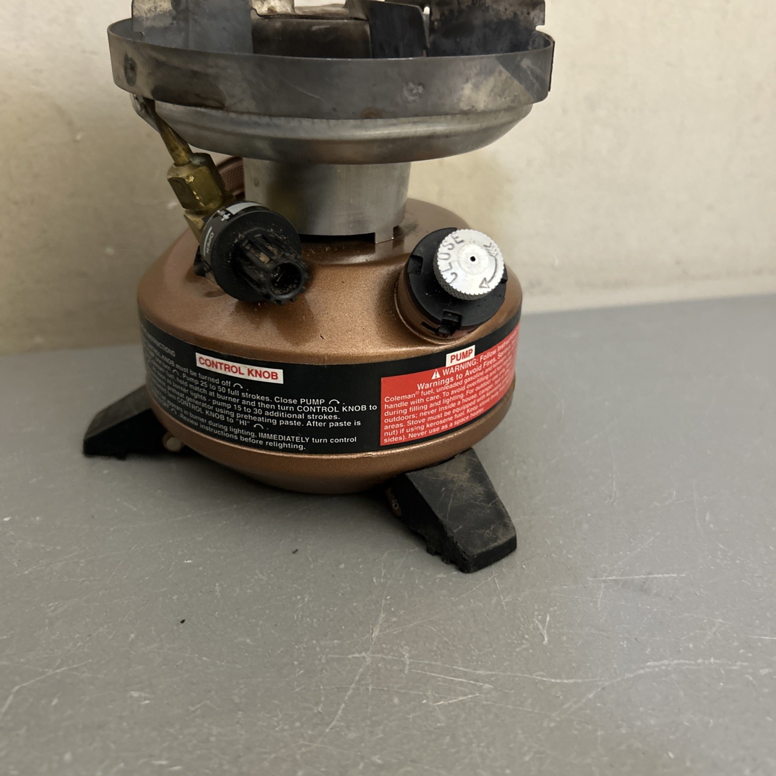 Coleman “Exponent” Multi Fuel Stove Model 550B (dented/ Peeled Paint)