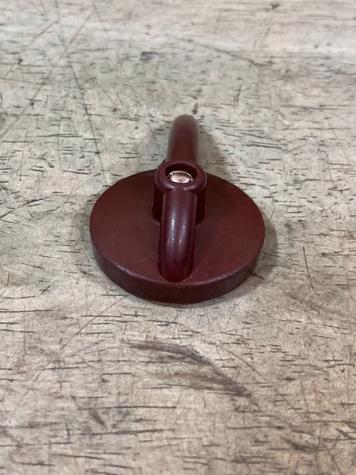 M1950 Coleman Stove – Valve Wheel Knob and Screw
