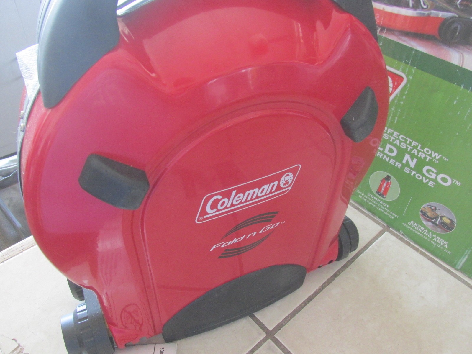 Coleman Fold N Go Propane Camping 2 Burners Stove New In Box With Instructions