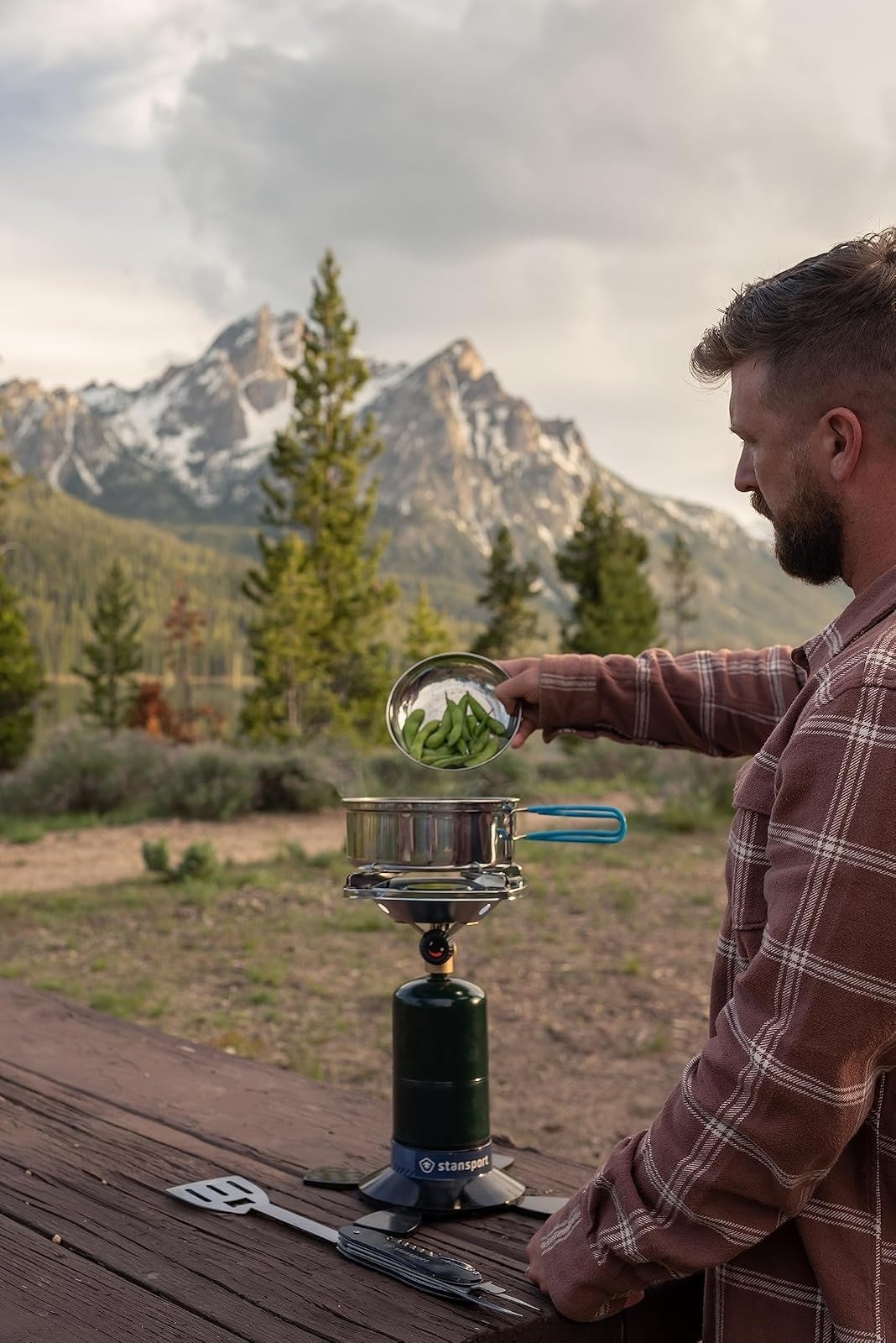 Stansport Single Burner Portable Camping Stove – 10000 BTU