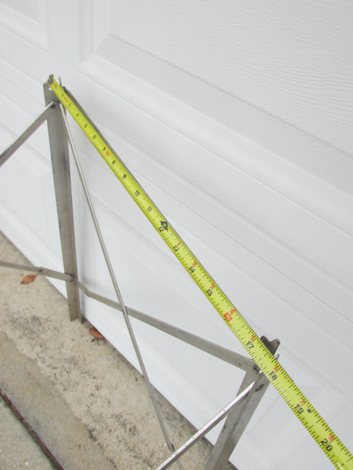 Vintage Coleman Folding Aluminum High Stand for Camping/Cooler/Stove 26″ Tall