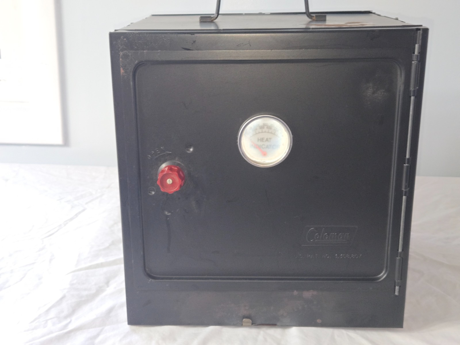 VINTAGE COLEMAN BLACK FOLDING STOVE TOP CAMPING OVEN