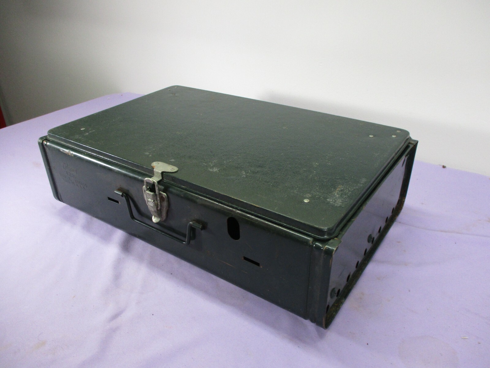 Vintage Coleman 425F Double Burner Portable Gas Camping Stove October 1987 WORKS