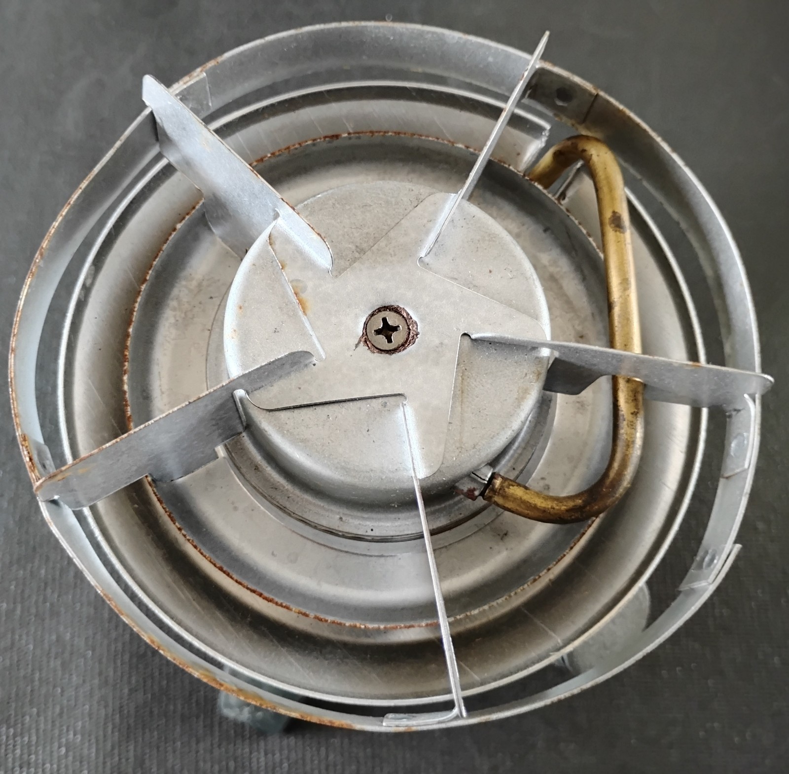 Vintage Coleman Peak 1 Stove