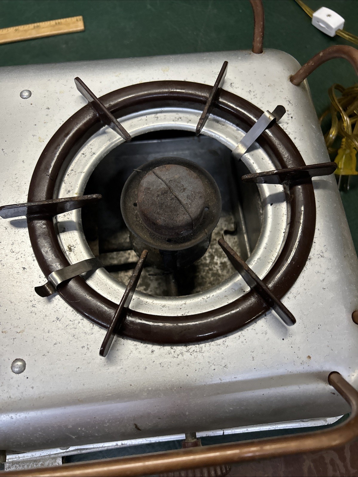 Homestrand Mariner Alcohol Stove Model 205-32A – Dual Burner – Unested