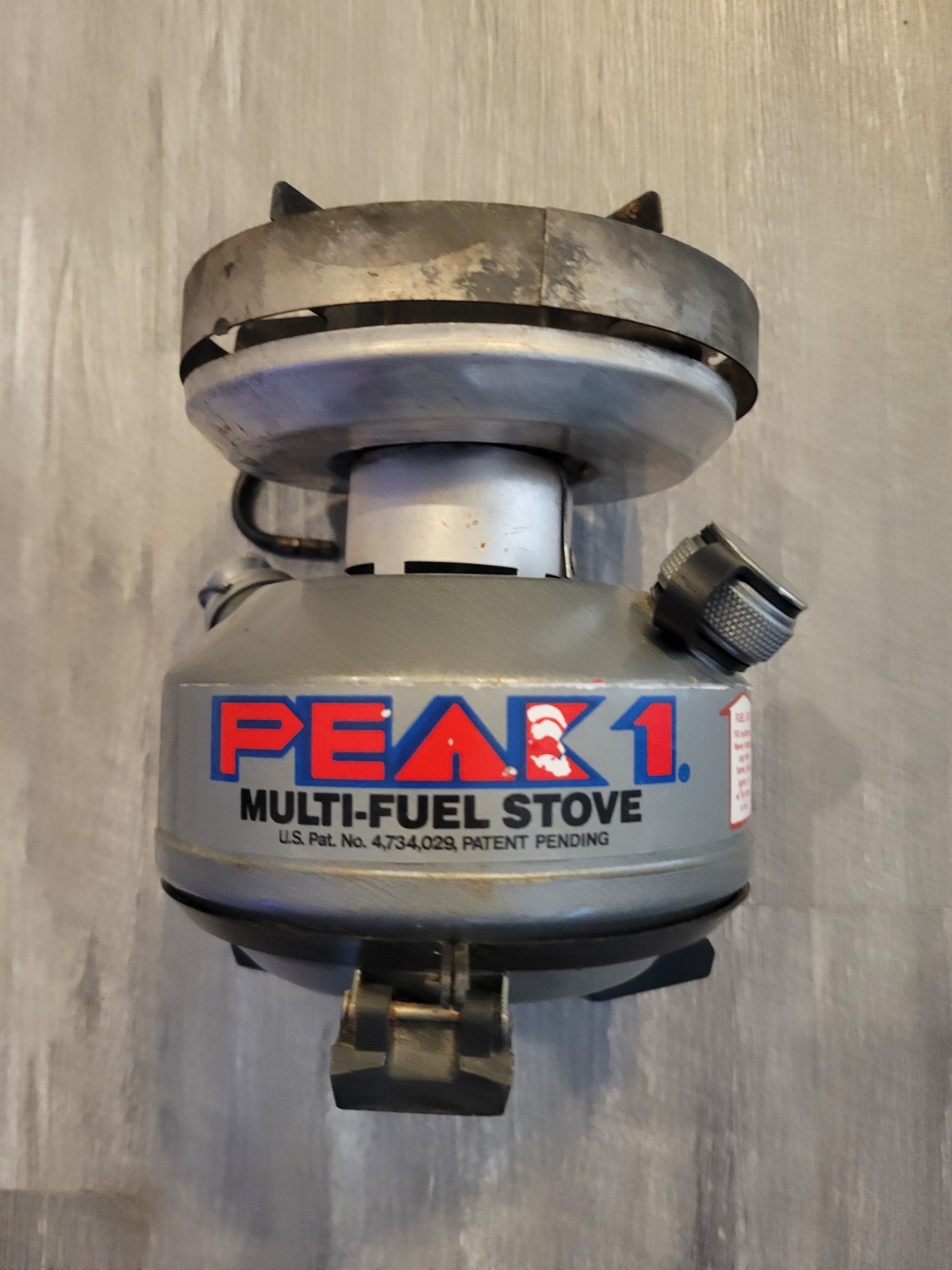 Coleman Peak 1 Multi-Fuel Backpack Stove Model 550B 07/1995 with Extra Generator