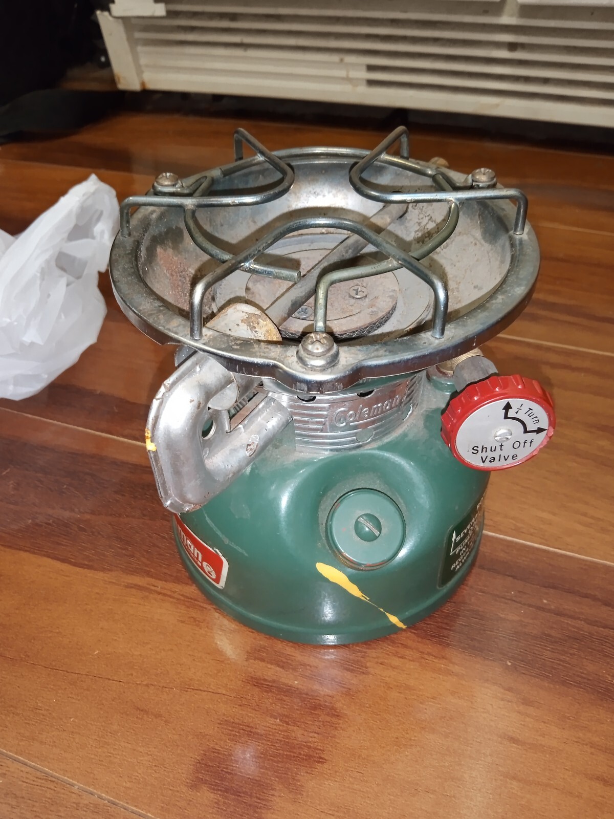 Vintage 1969 Coleman Sportster Single Burner Camping Stove 502-700