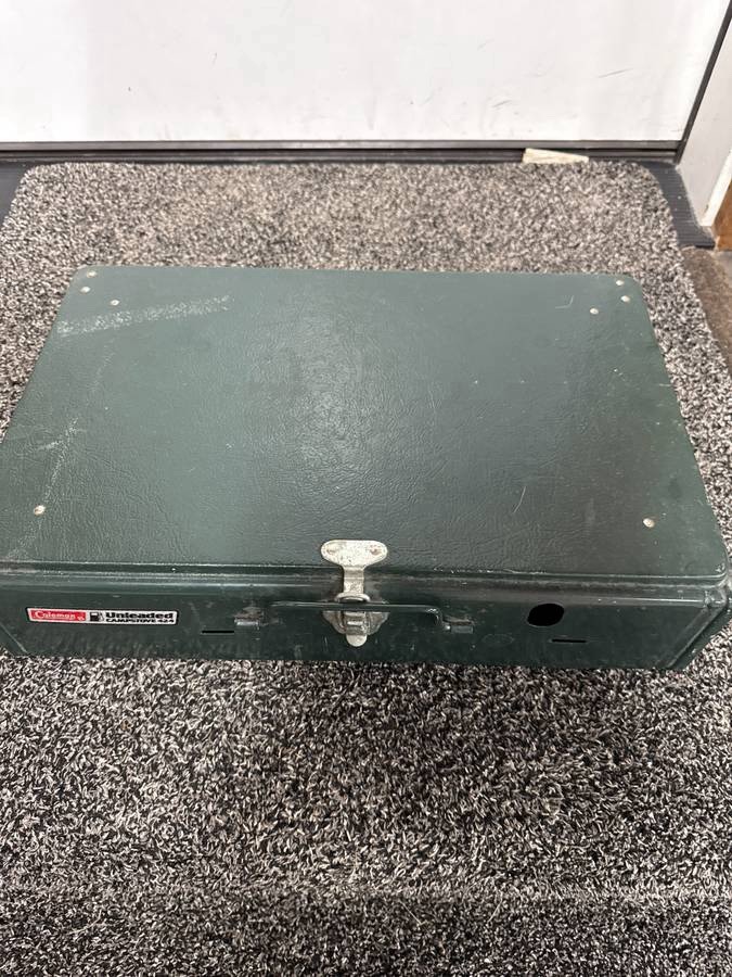 Coleman Dual Fuel 424 Camp Stove Green – USA Made – Dual Burner