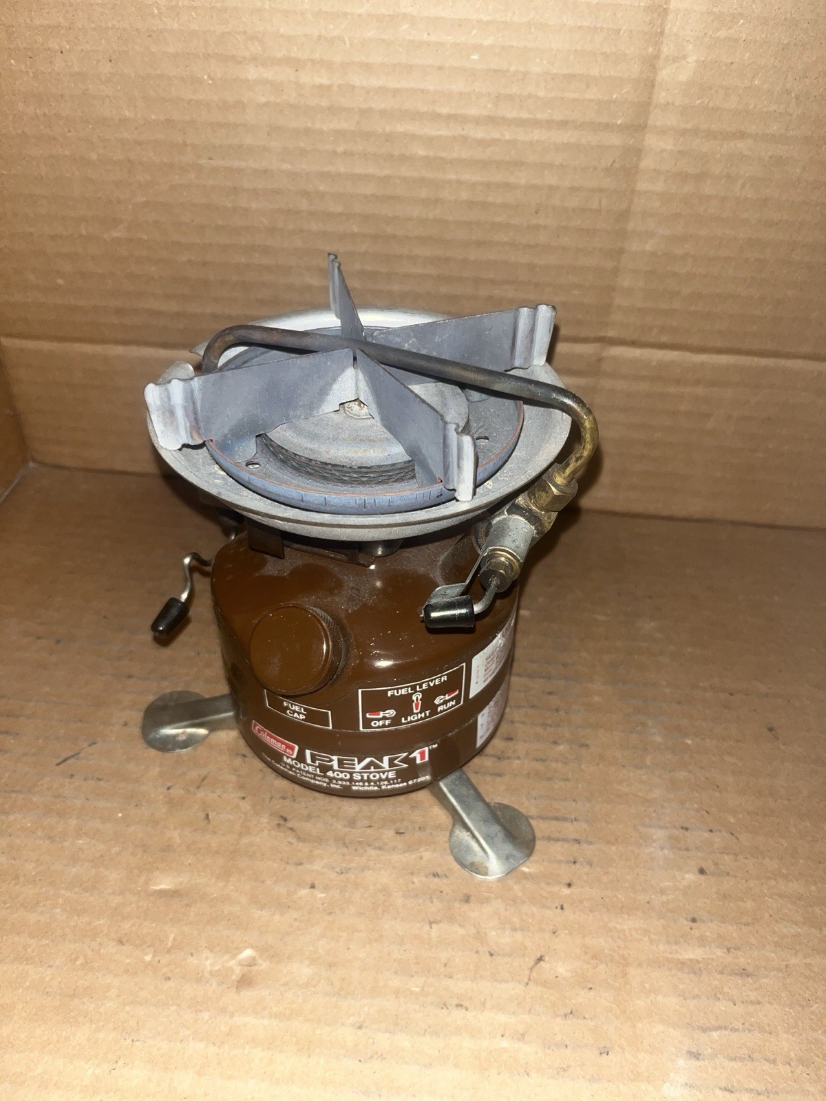 Coleman Peak 1 Feather Model 400 Camp Stove Untested