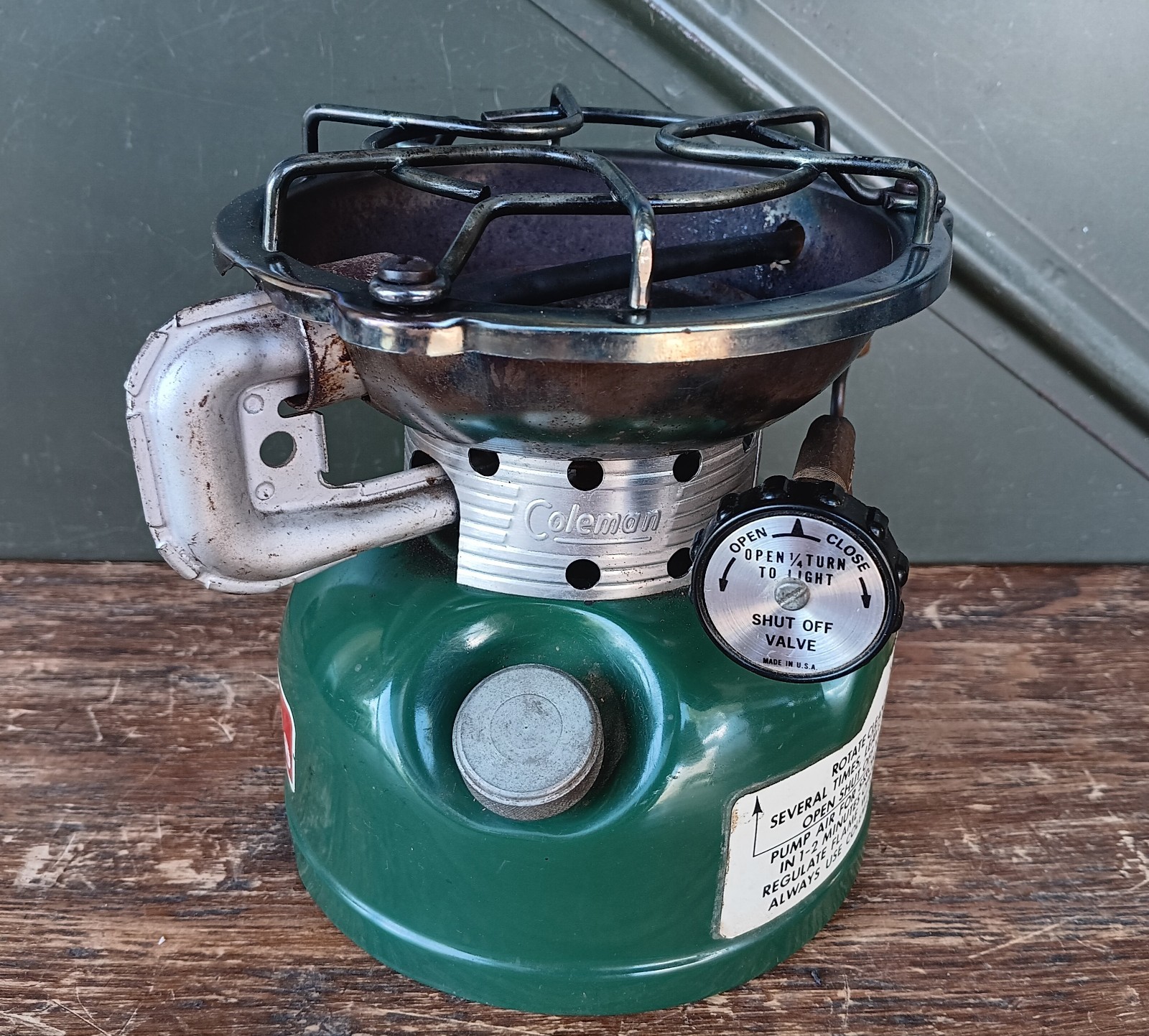 Coleman Stove Sportster 502 Camp w/Box & Instr ~ Single Burner Gas 1979 Vintage