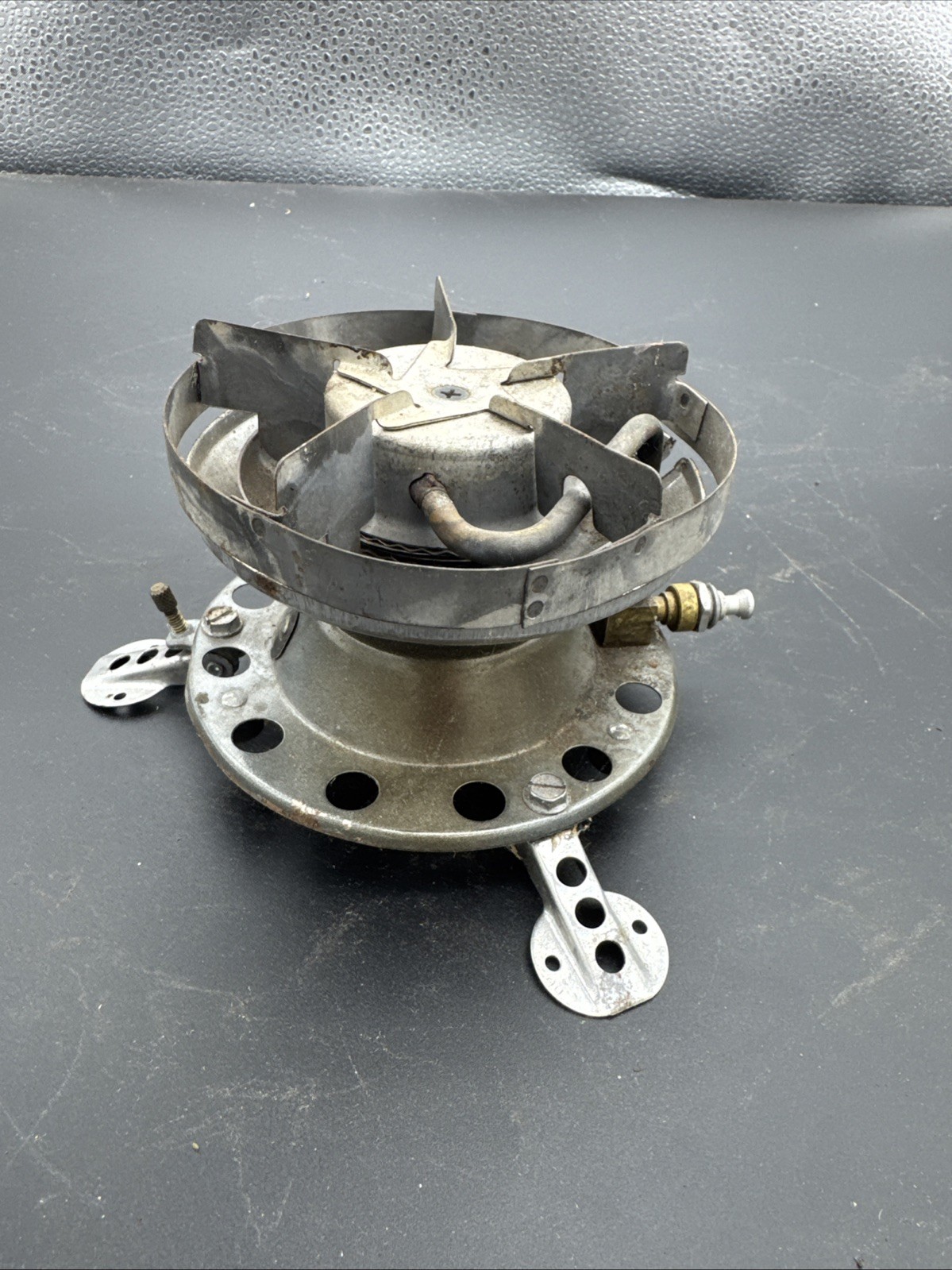Vintage Coleman Peak 1 Apex II Model 445A-700 Backpacking Camp Stove
