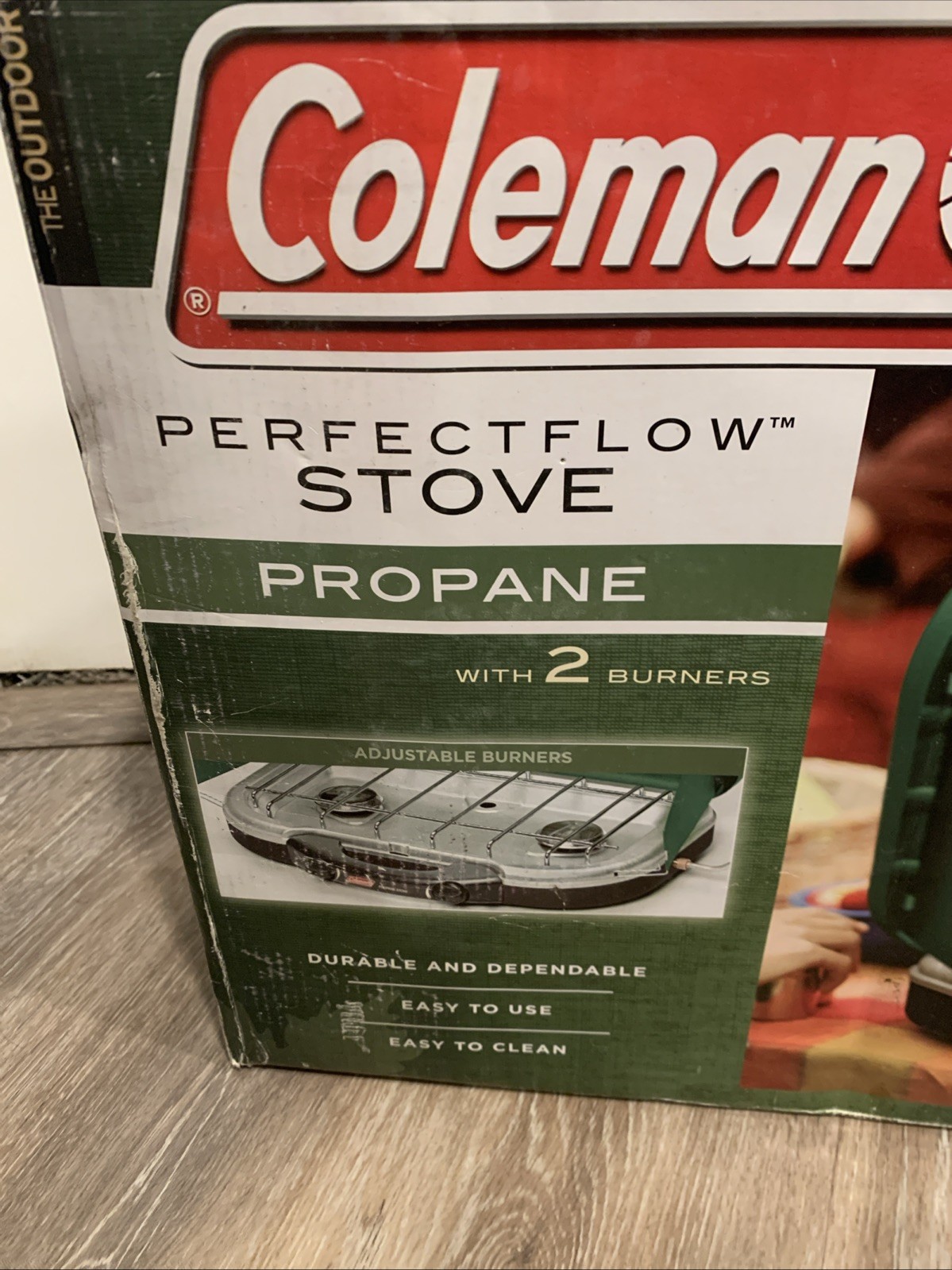 Coleman Propane Perfect Flow Camping Stove 2 Burner 5469-900 Green Brand New