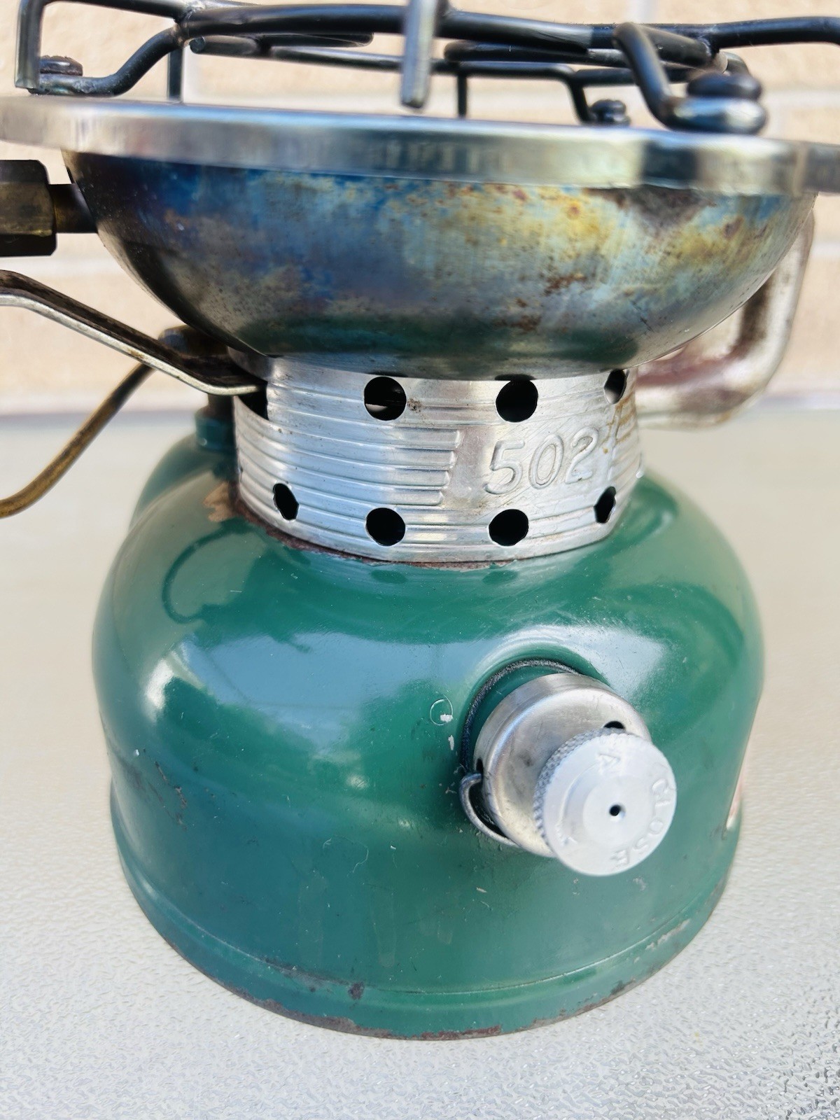 Coleman 502 11-71 The Coleman Co Fires, Burns Blue, Holds Pressure