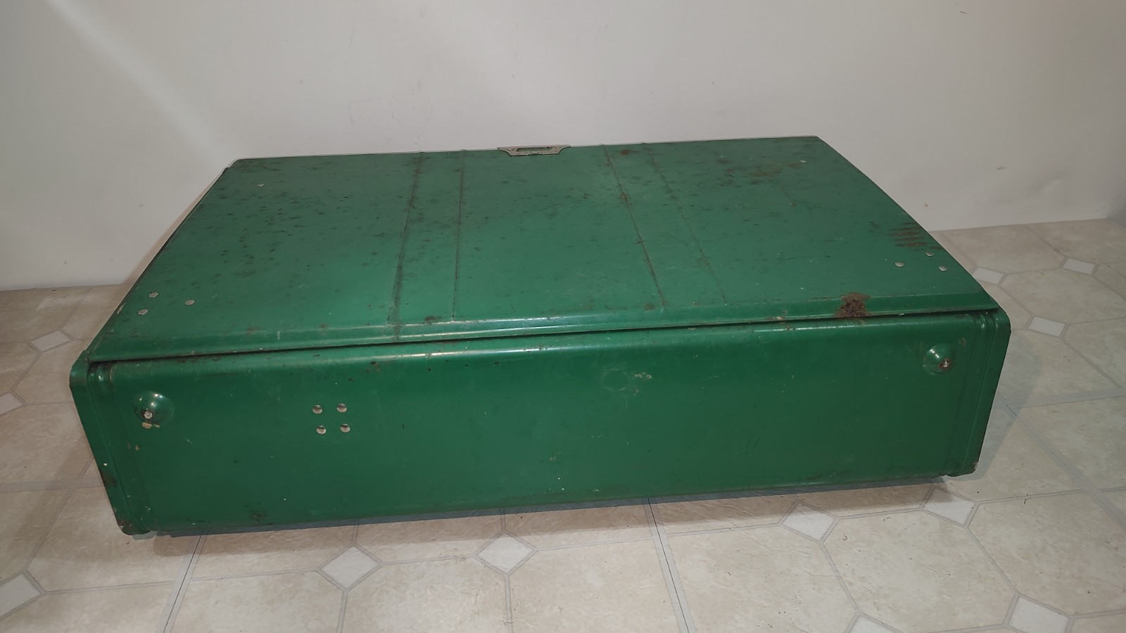 Coleman 413G Dual Liquid Fuel Double Burner Green Metal Camp Stove Tested(Video)