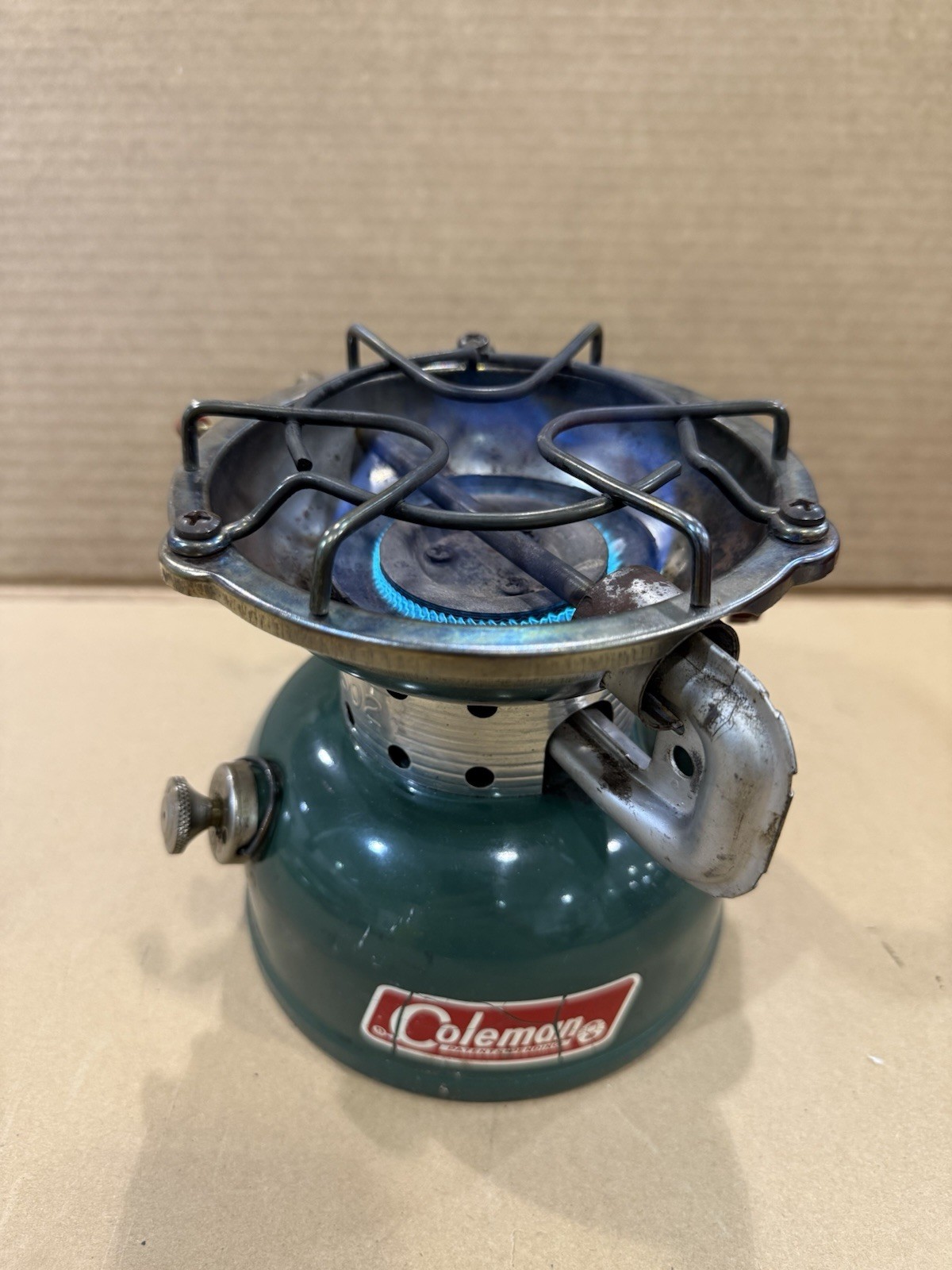 1968 Coleman ~ Single Burner #502 Backpack Stove Sunshine Of The Night-Working