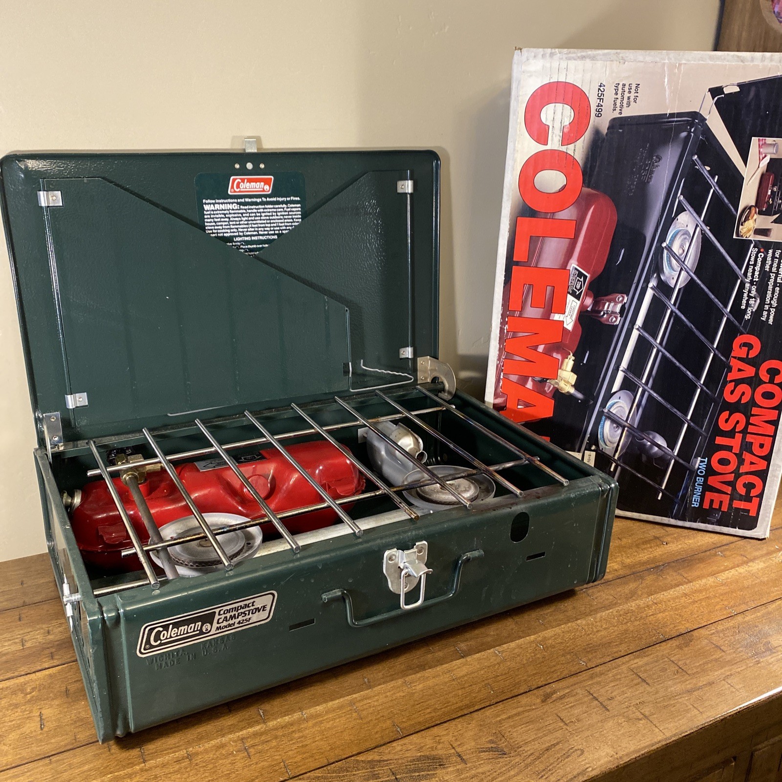 Coleman 425 Dual Fuel Camp Stove 2 Burner Camping Hunting Green Vintage