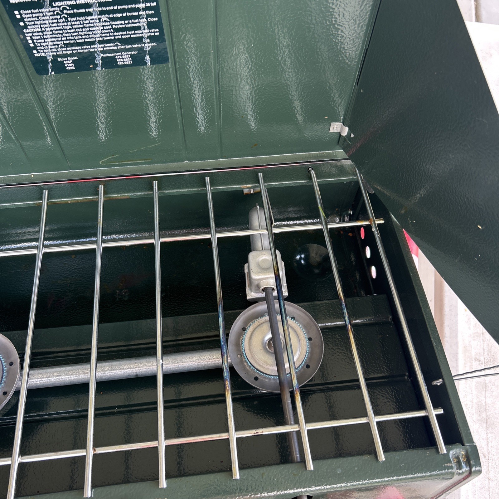 Coleman 413H Powerhouse Dual 2-Burner Gas Camp Stove Date 10/94