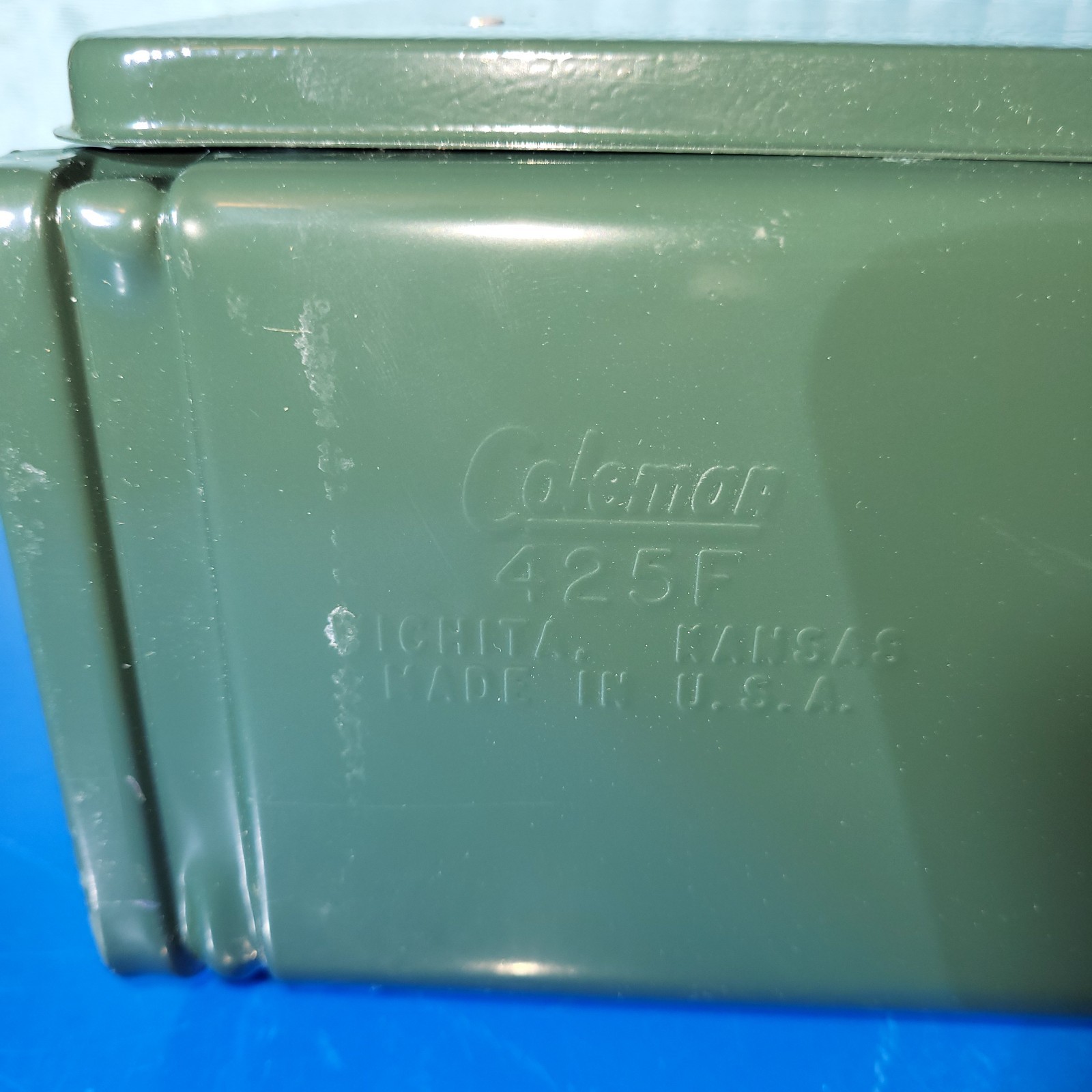 Vintage Coleman 425F499 Two Burner Camp Stove Fuel Gas Red Tank-NEW IN BOX, 8/88