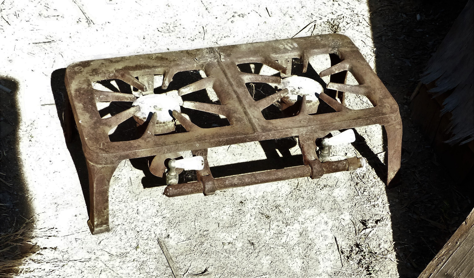 Vintage 2 Burner Propane Camp Stove , Cast iron, Needs Restoration Unbranded